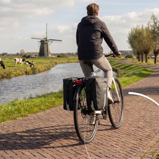 Cycloni Flow Dubbele Fietstas 48L - Zwart - Waterdicht Rolltop - voor E-bike