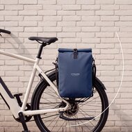 Cycloni Core Waterdichte Fietstas 28L - Blauw - Enkele E-bike Pakaftas met Schouderband